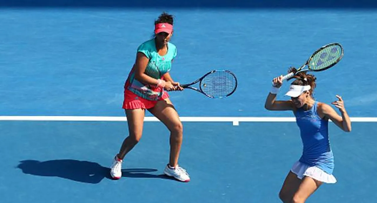 Australian Open: Sania Mirza, Rohan Bopanna enter quarters of doubles events