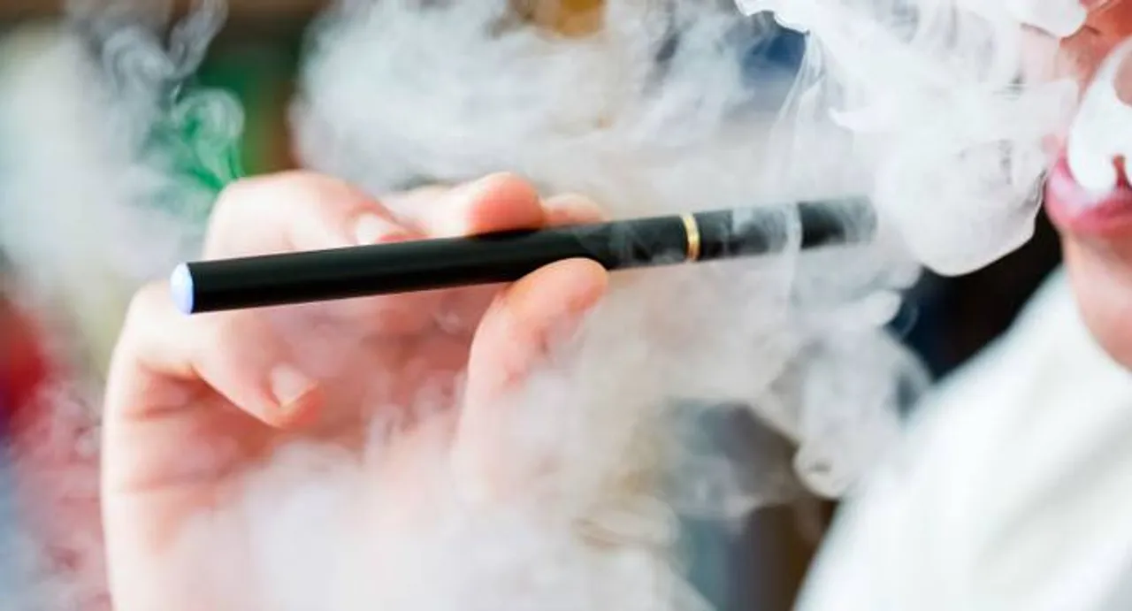 Teens who use e-cigarettes more likely to try tobacco: study