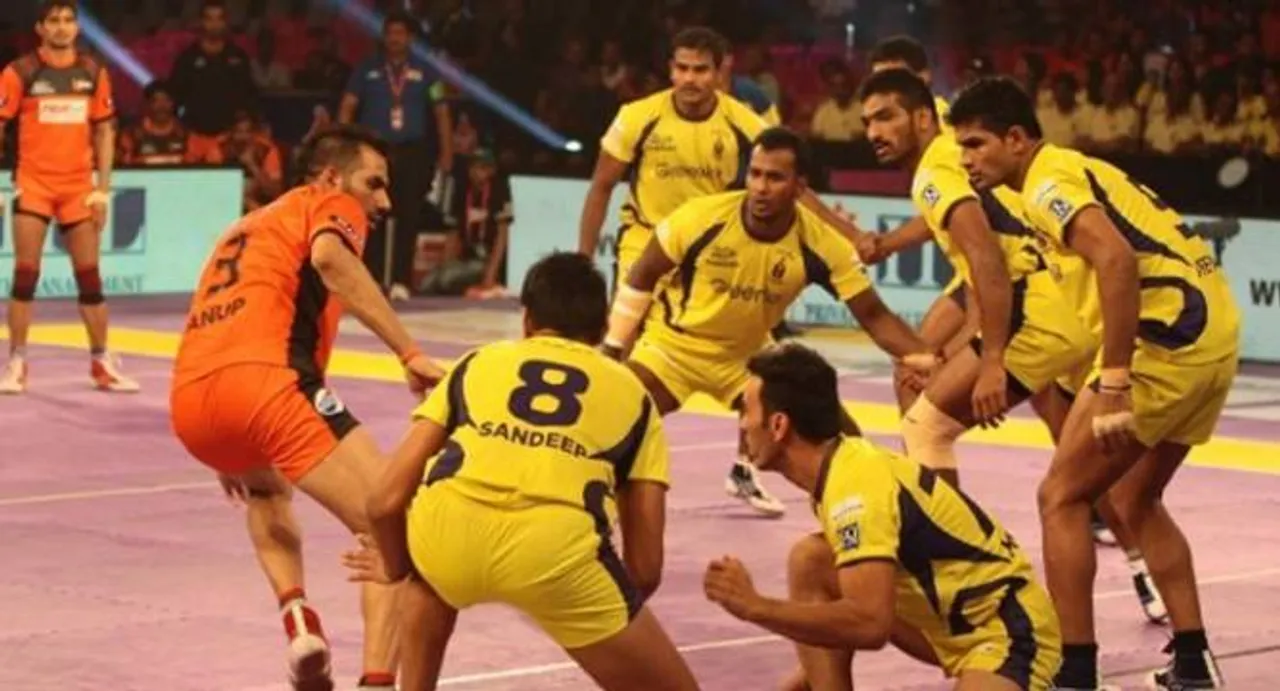 U Mumba begins title defence on a rousing note against Telugu Titans