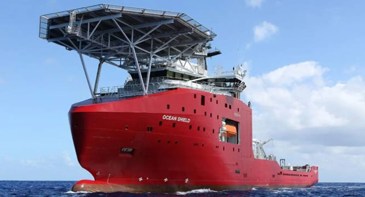 Chinese ship to search for missing MH370 plane in Indian Ocean