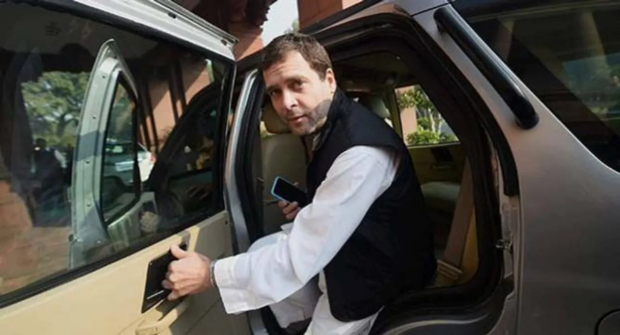 On MGNREGA's 10th anniversary, Rahul takes a dig at Modi, again!