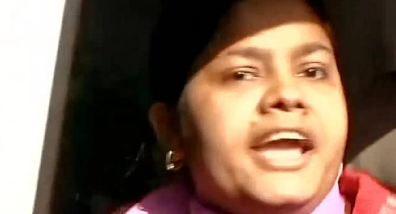 Stopped from meeting PM Modi, woman throws flower-pot on his convoy