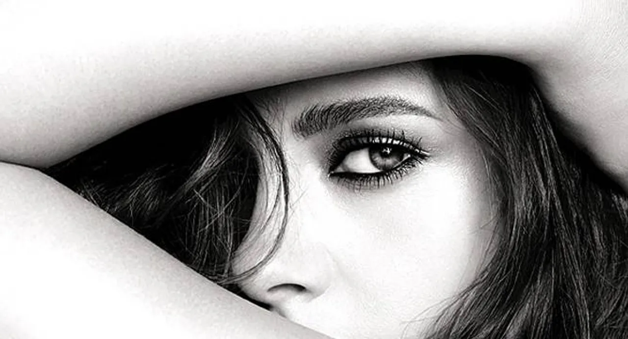 Kristen Stewart named the new face for Chanel's makeup