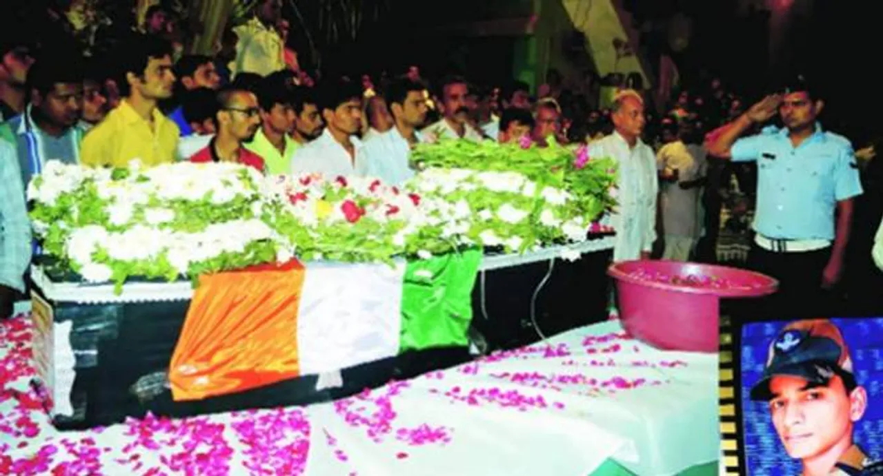 Police issue notice to Md Sohrab, elder son in Red Road case