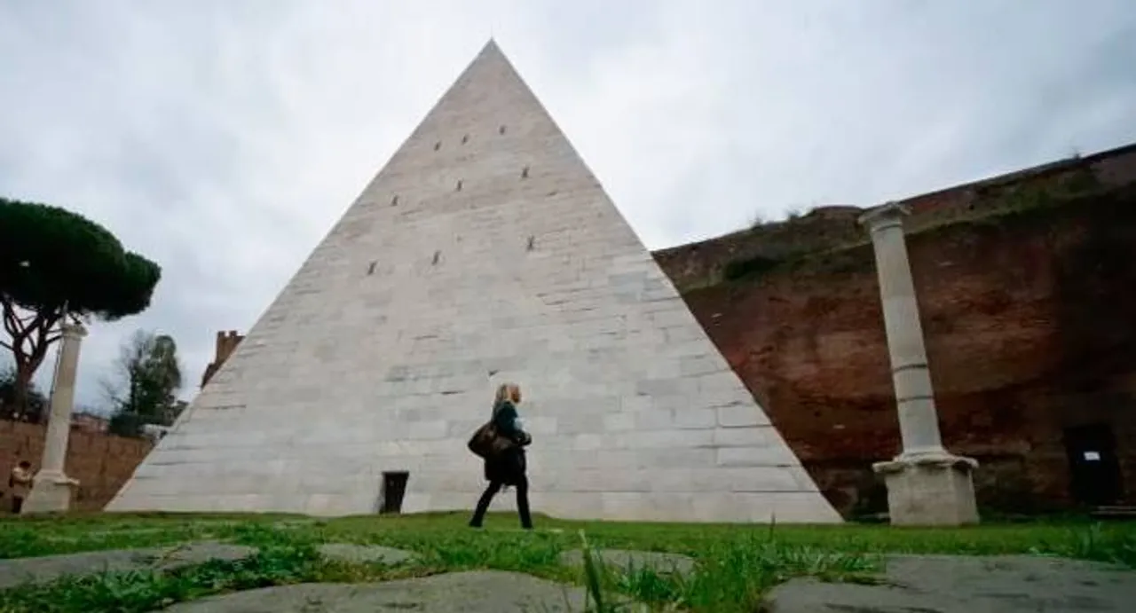 2,000-year-old Rome pyramid getting visibility after cleanup