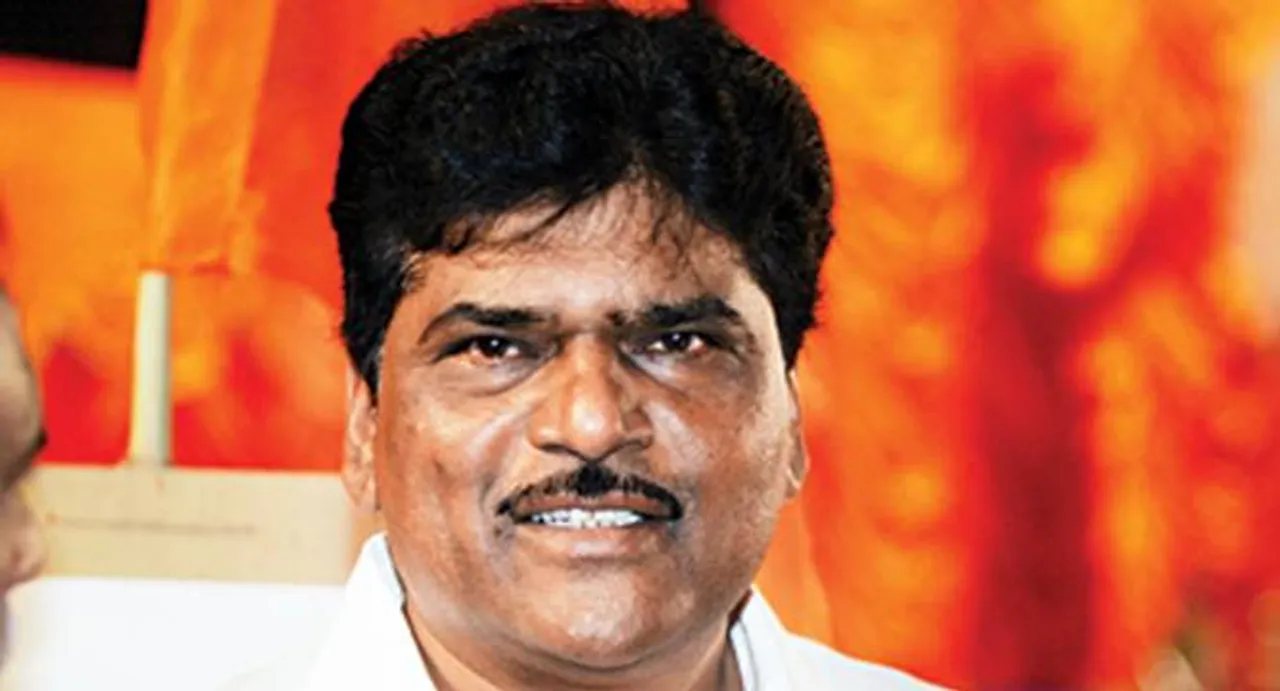 Maha govt to table Anti-spitting bill in Budget session