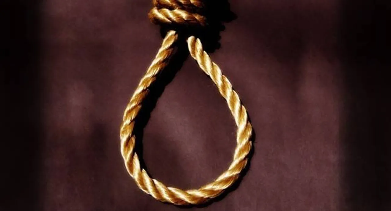 Dead bodies of two sisters found hanging from the tree
