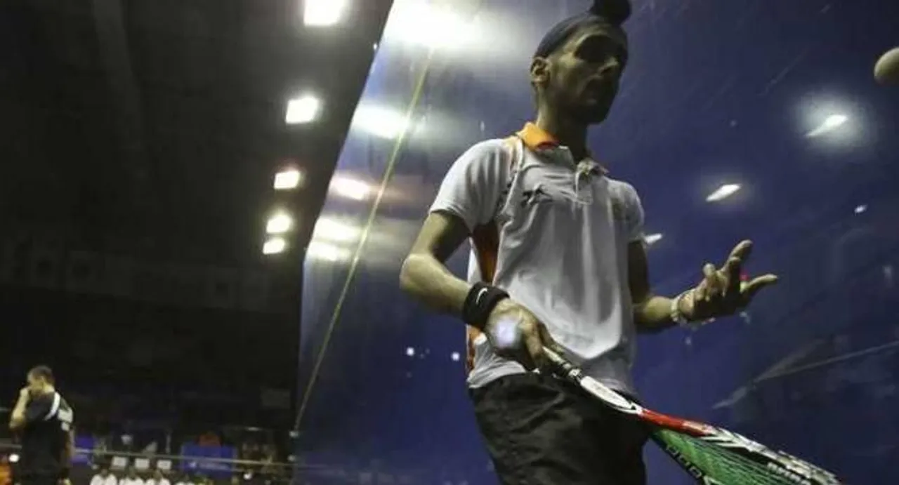 Indian men squash players bite dust against Pakistan