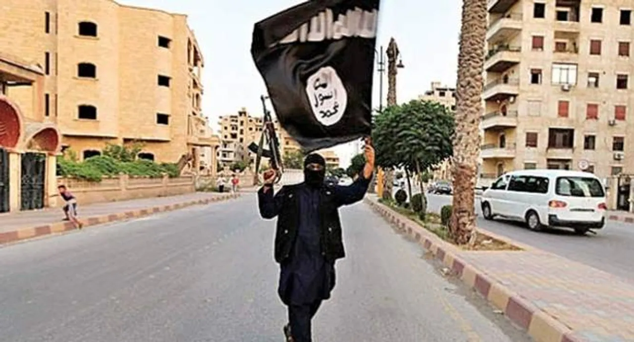 ISIS losing fighters to rival groups after pay cuts: Report