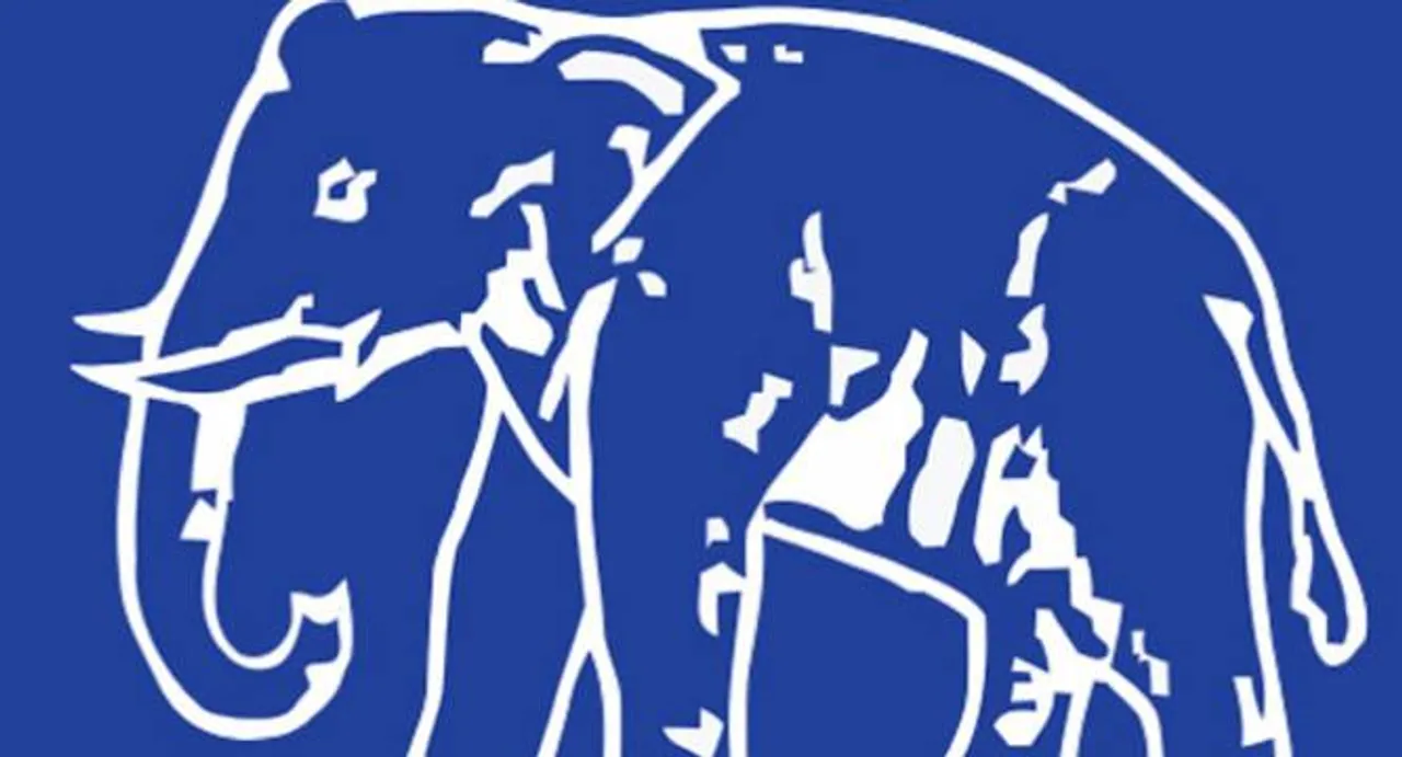 Mayawati expels two leaders for anti-party activities