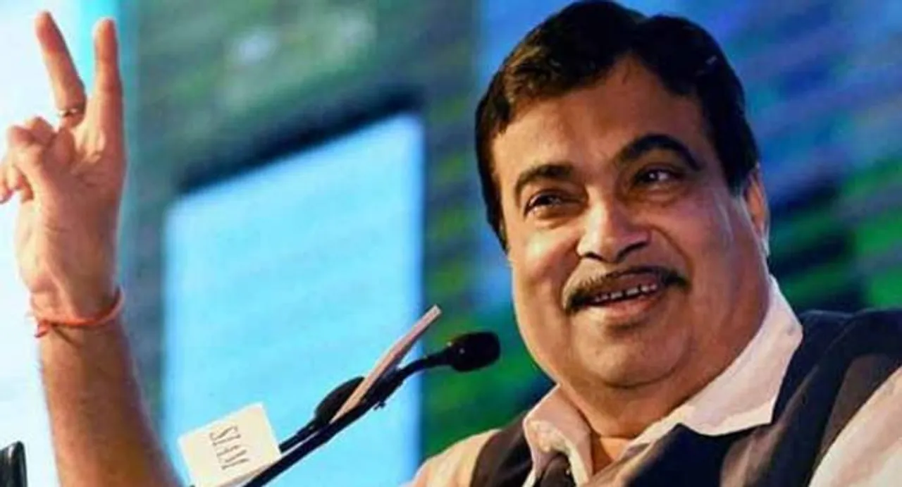 Plan to introduce amphibious plane on Ganga: Gadkari