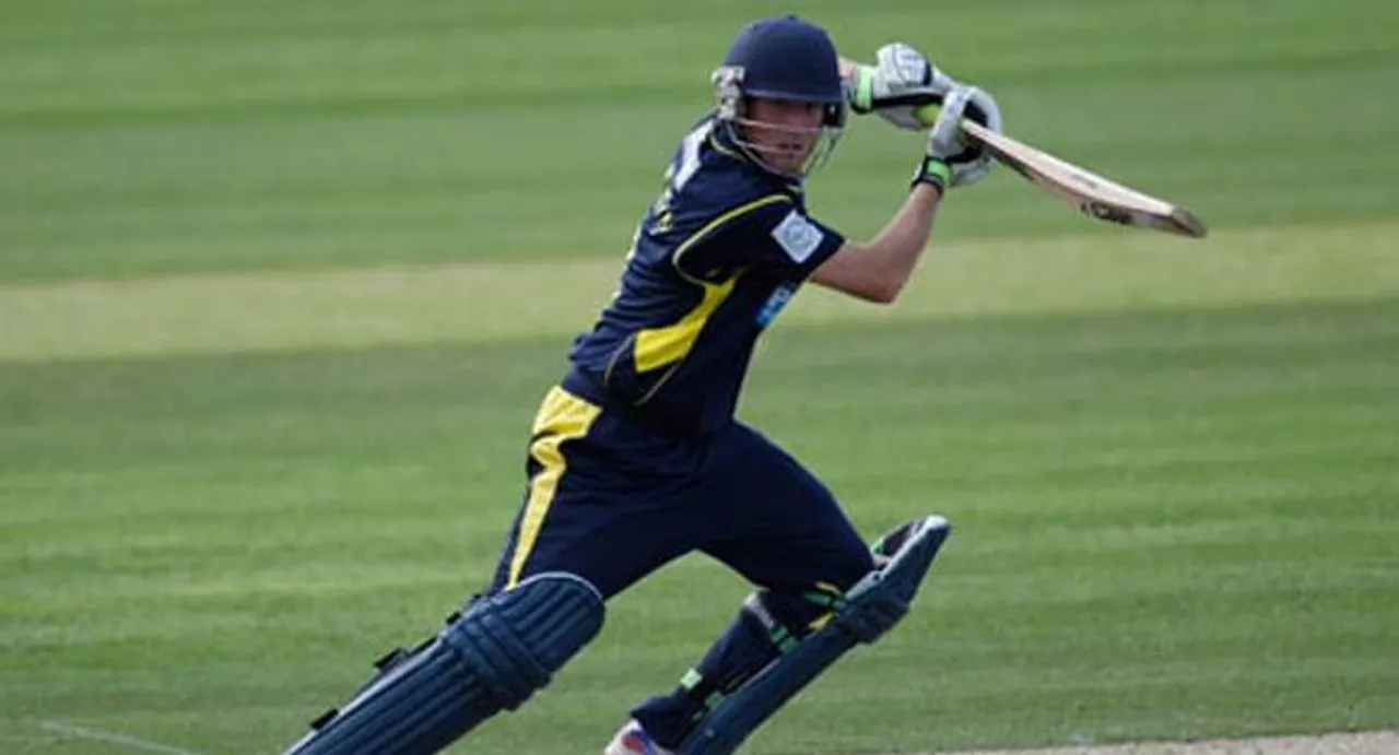 Dawson called up for World T20, Broad and Woakes miss out
