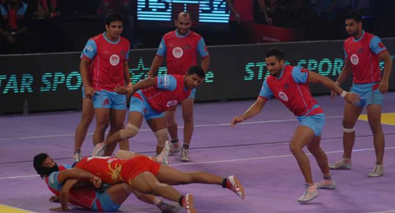 Jaipur Pink Panthers beat Bengaluru Bulls 30-21 in Pro Kabaddi