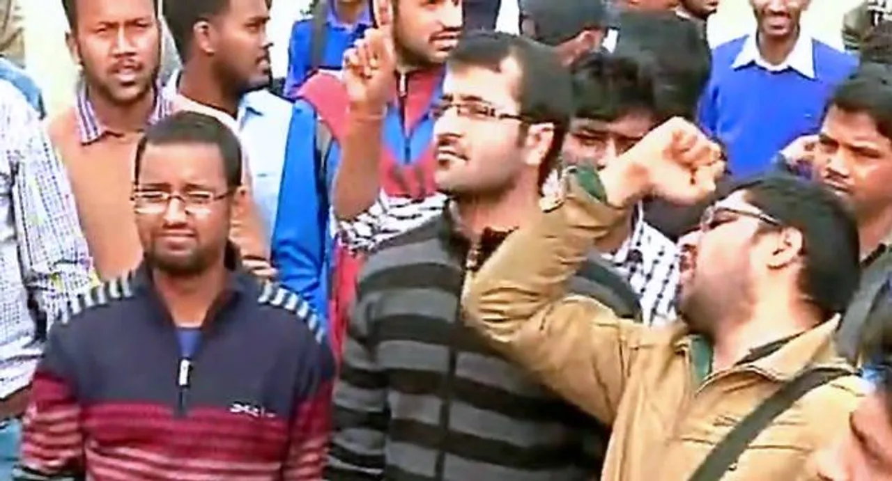 Anti-India slogans: Delhi Police issues look out notice against 3 JNU students