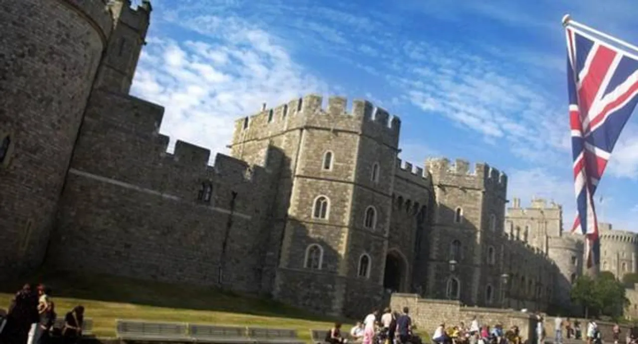 Prince William's palace staff may go on strike