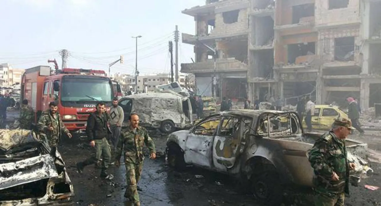 IS blasts kill more than 150 as US, Russia press Syria truce