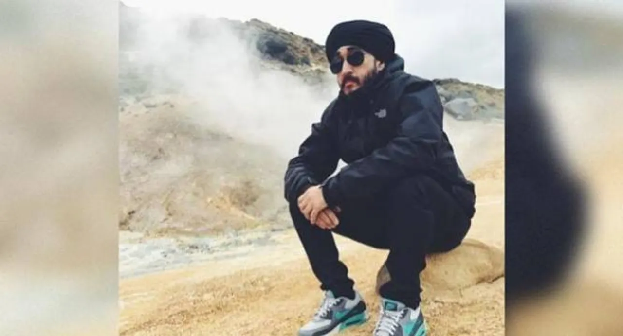 Sikh comedian forced to remove turban at US airport