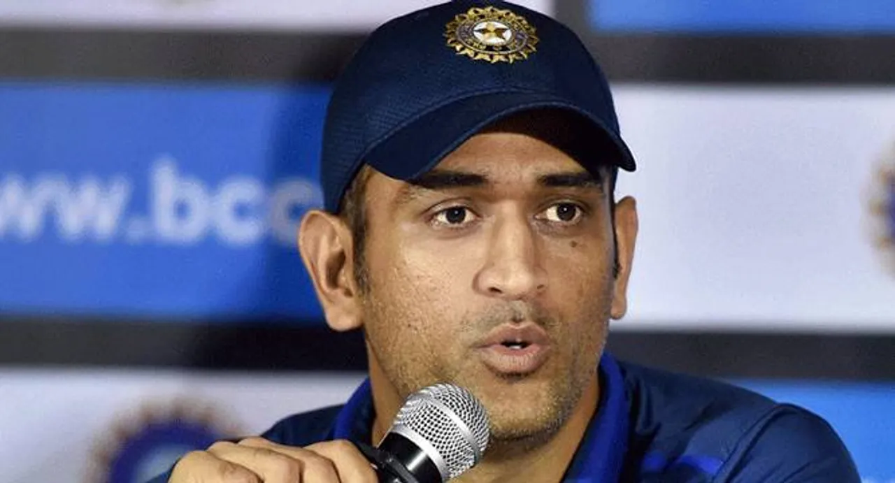 Skipper Dhoni hails Nehra's 'discipline', Yuvi's 'approach'