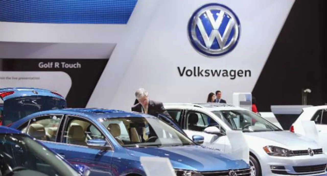 US judge gives Volkswagen a month to present diesel fix plan