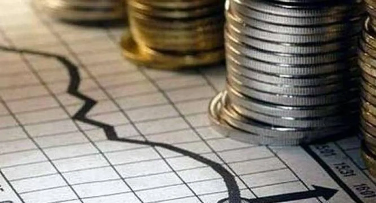 Survey shows Indian economy faces downside risks: India Inc