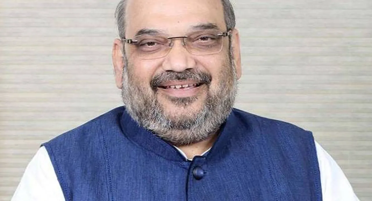 Shah gives pep talk to BJP cadres in party 'lab', slams Rahul