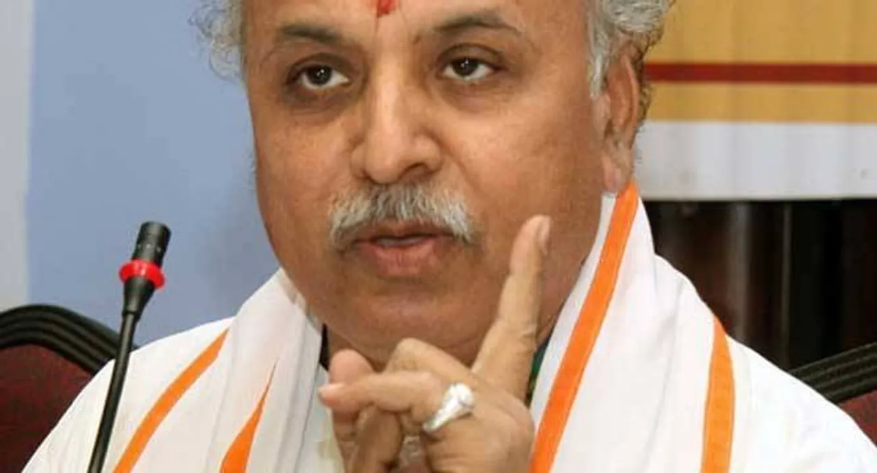 Pravin Togadia wants death penalty for cow slaughter