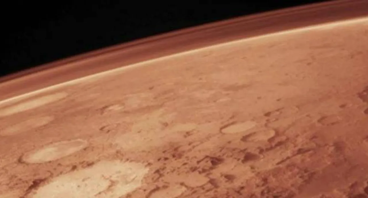 'Driest place on Earth' may provide clues to life on Mars