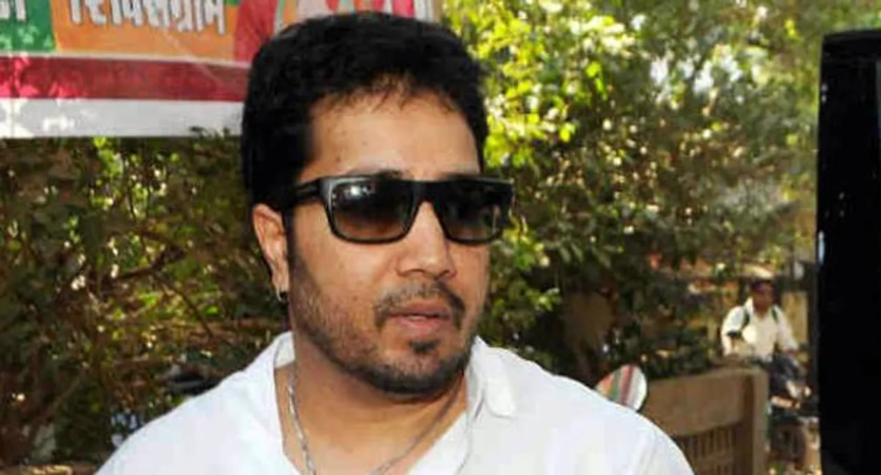 'Sa Re Ga Ma Pa' singers to get chance to shoot with Urvashi