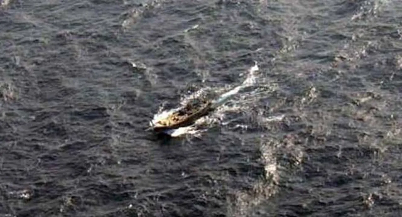 Abandoned Pakistani boat found in Koteshwar area of Kutch