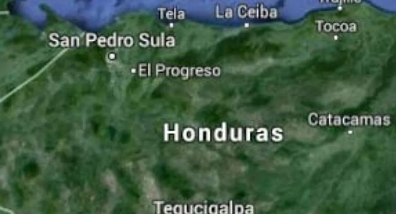 12 killed when gunmen open fire in Honduran pool hall