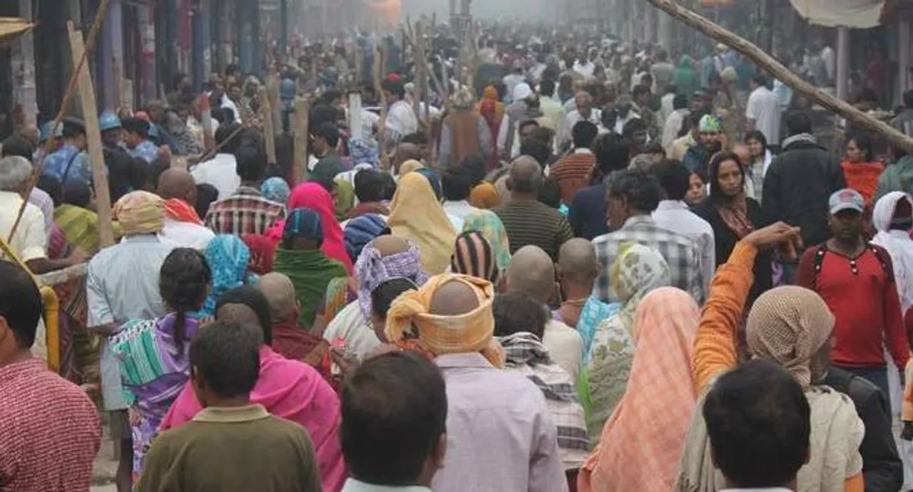 3 killed as part of rock falls on them at Shiva temple in MP