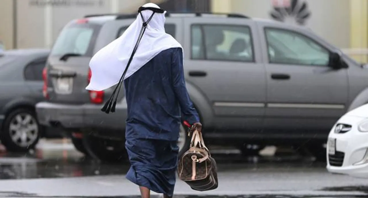 Heavy downpour shuts UAE schools, disrupts flights