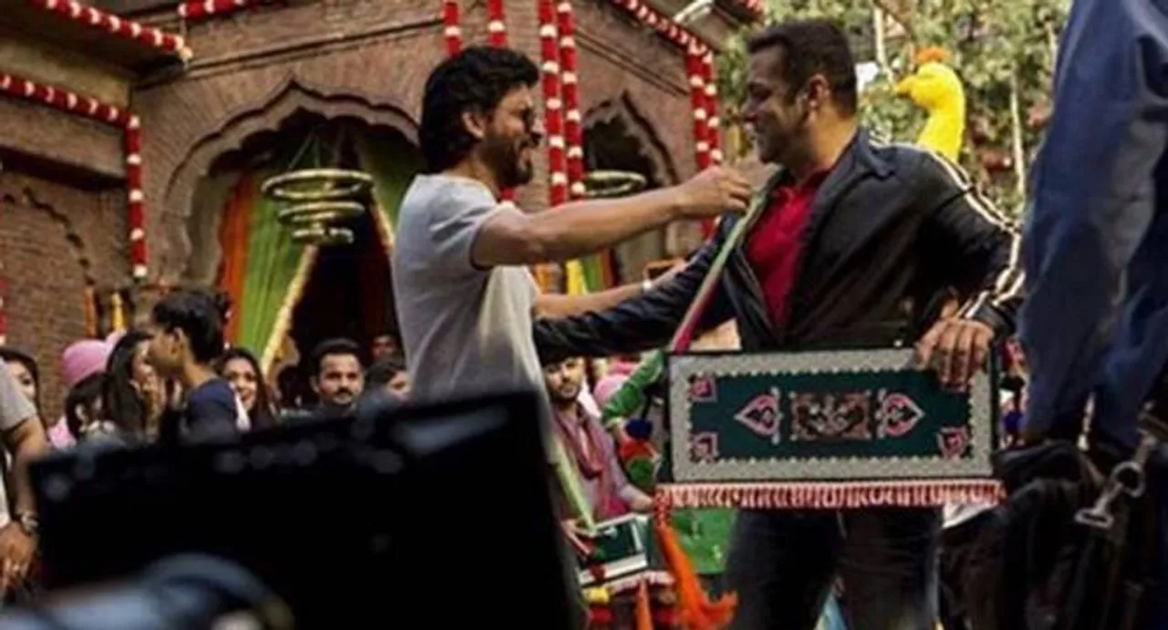 Star Click: Shah Rukh Khan with Salman Khan!