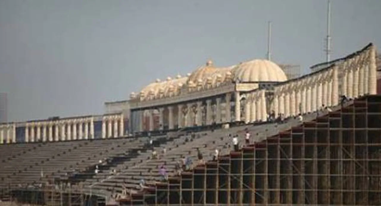 NGT gives more time to AOL to pay Rs 5 cr, raps Sri Sri