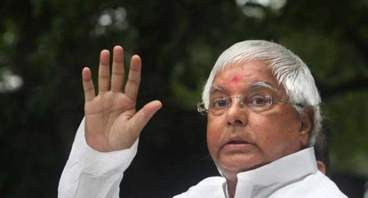 Lalu attacks RSS over dress change, says will â€˜bring them to half pants againâ€™