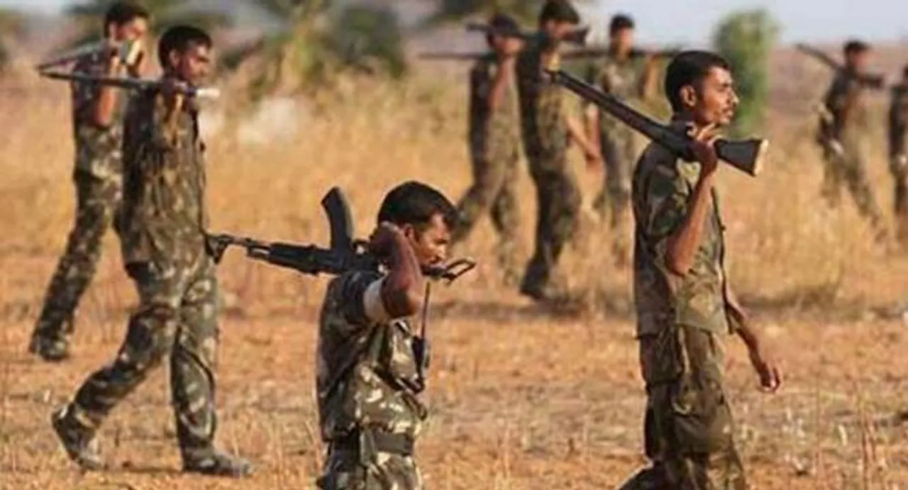 128 Naxals, 100 policemen killed in 543 encounters in last 3 yrs