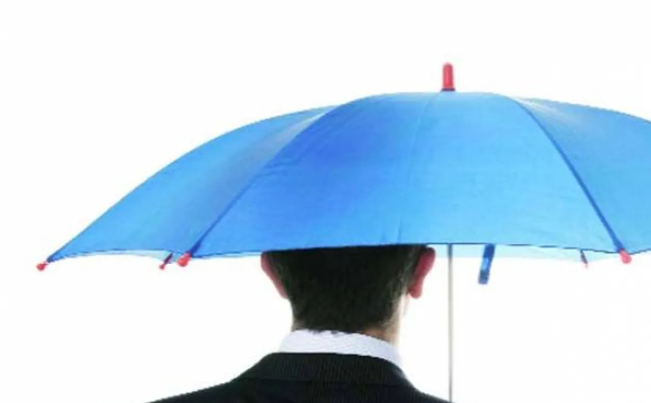 Govt allows 49% FDI in insurance under automatic route