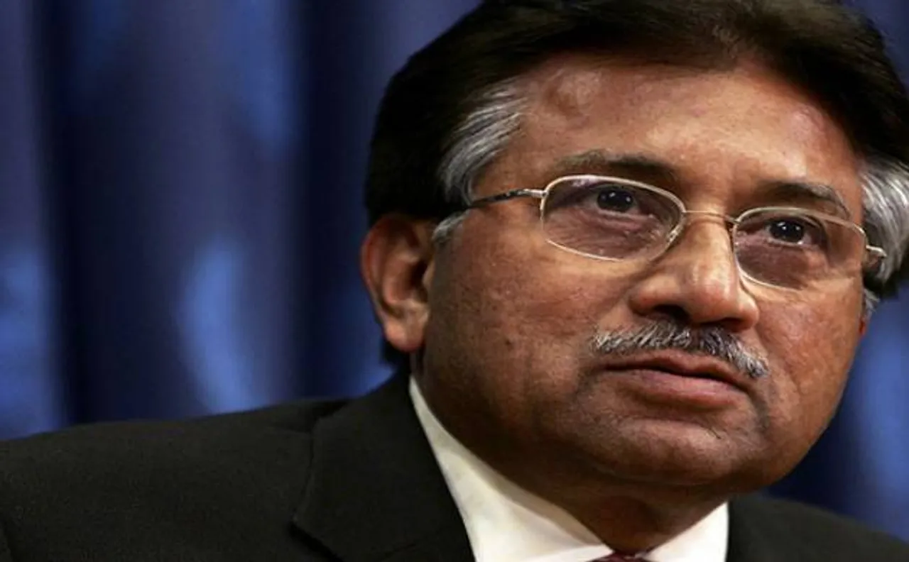 Musharraf leaves Pakistan after travel ban lifted