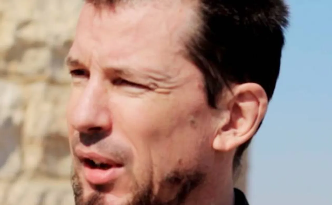 Captive British journalist appears in new IS video