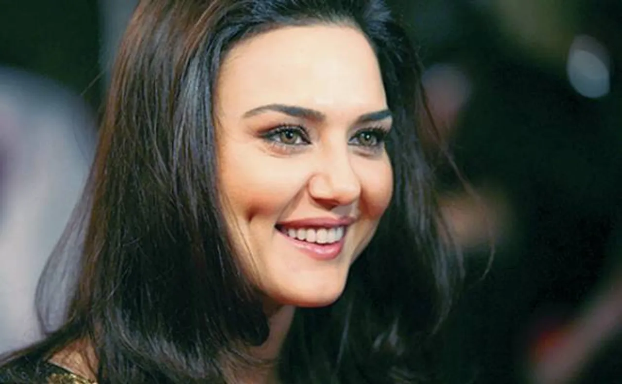 Preity Zinta not changing surname post marriage