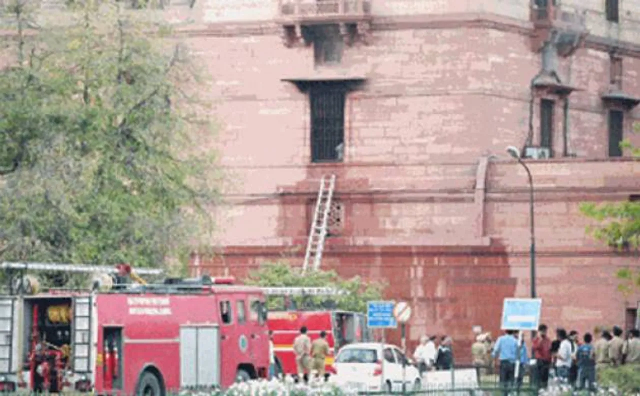 Fire breaks out in South Block, situation under control 