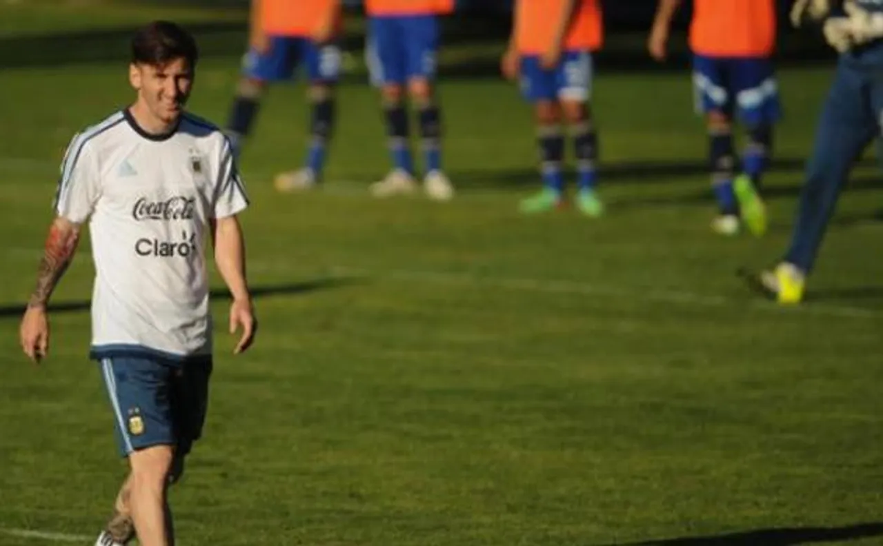 Messi brings up 50 as Argentina down Bolivia