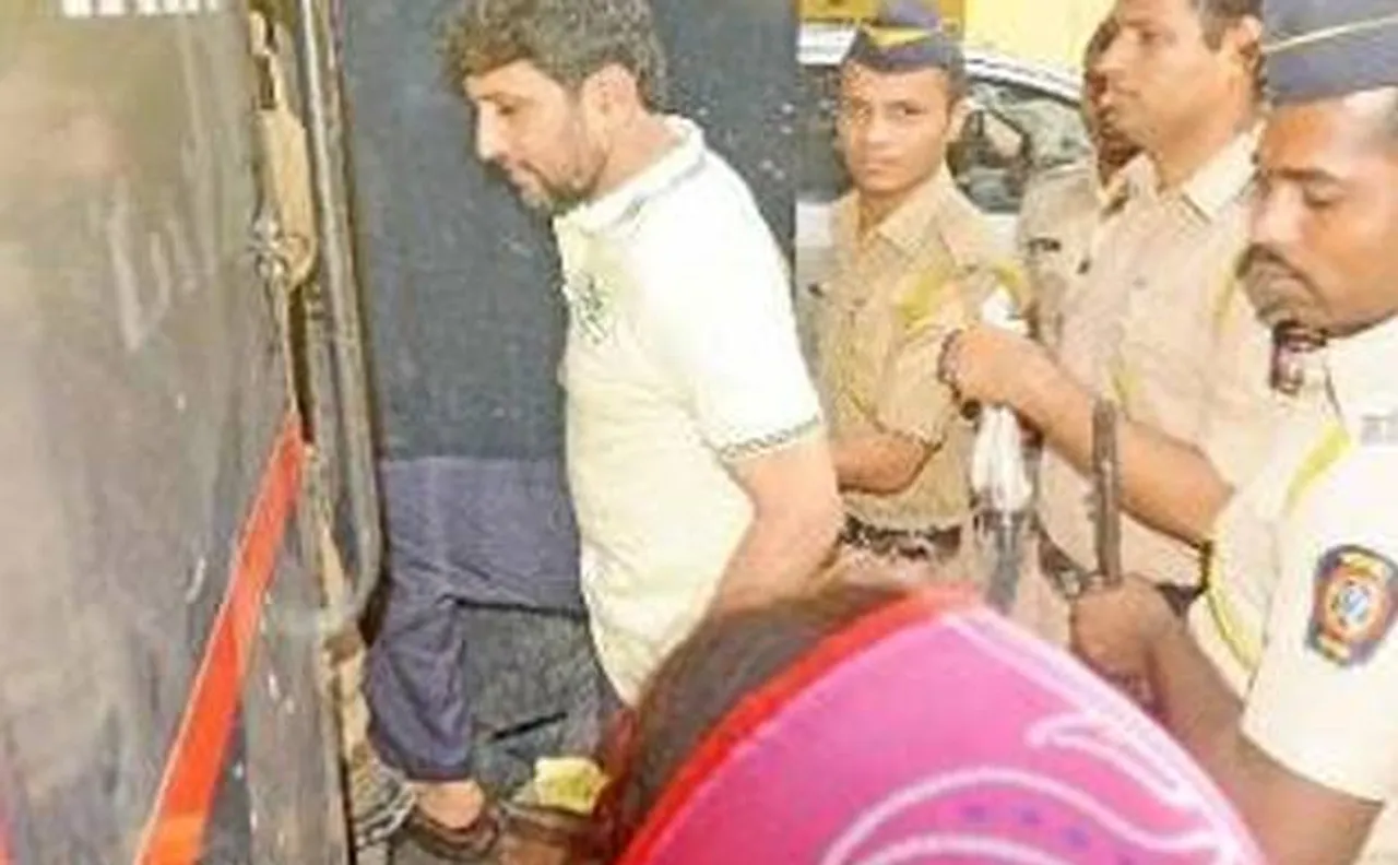 2002-03 Mumbai blasts: Life for 3 convicts; key accused gets 10 year jail