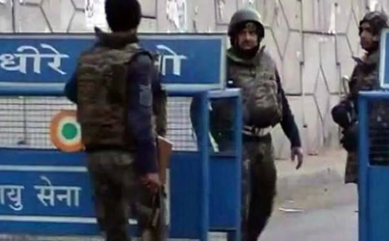 India did not present witnesses belonging to security forces: Pak on JIT visit