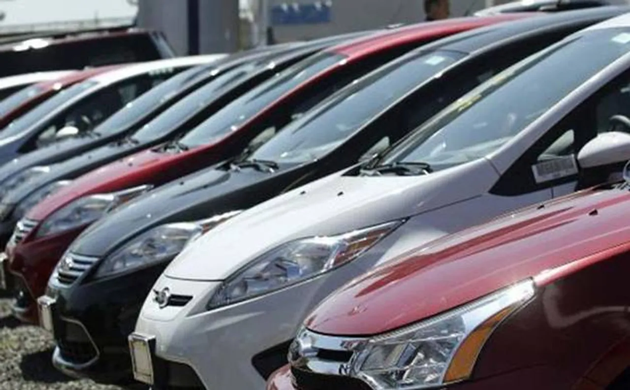 Car sales up 7.87 per cent in 2015-16, highest growth in 5 years