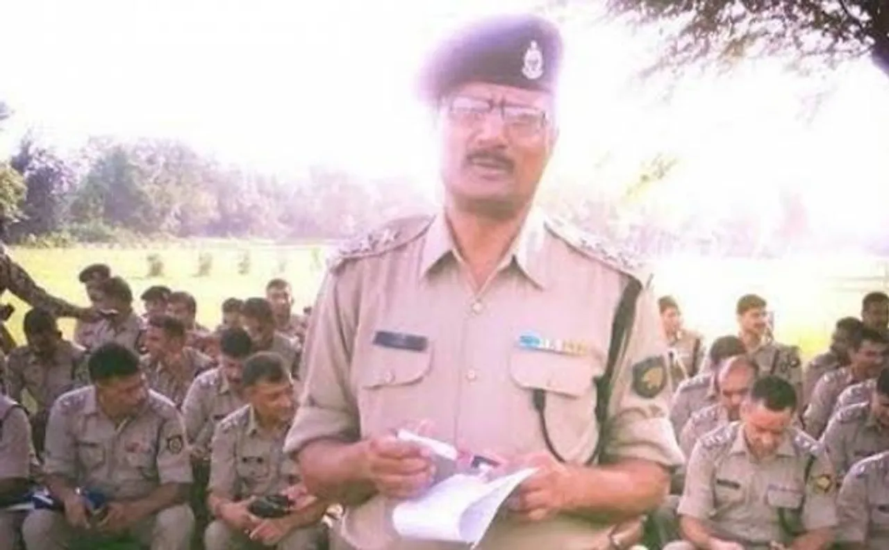 NIA officer Tanzil Ahmed's murder: Two cops suspended