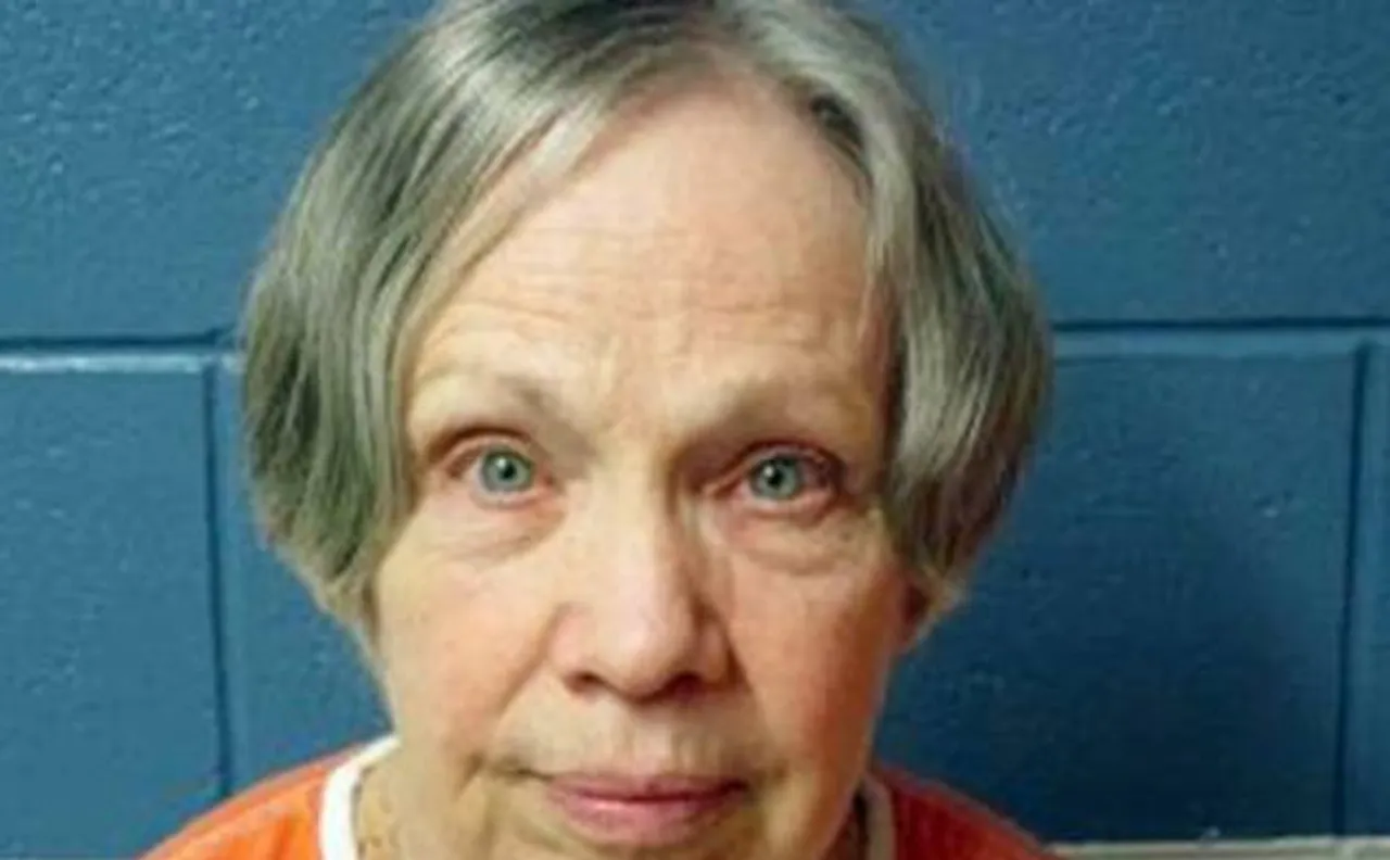 Mexico detains woman wanted in slaying of Texas dentist