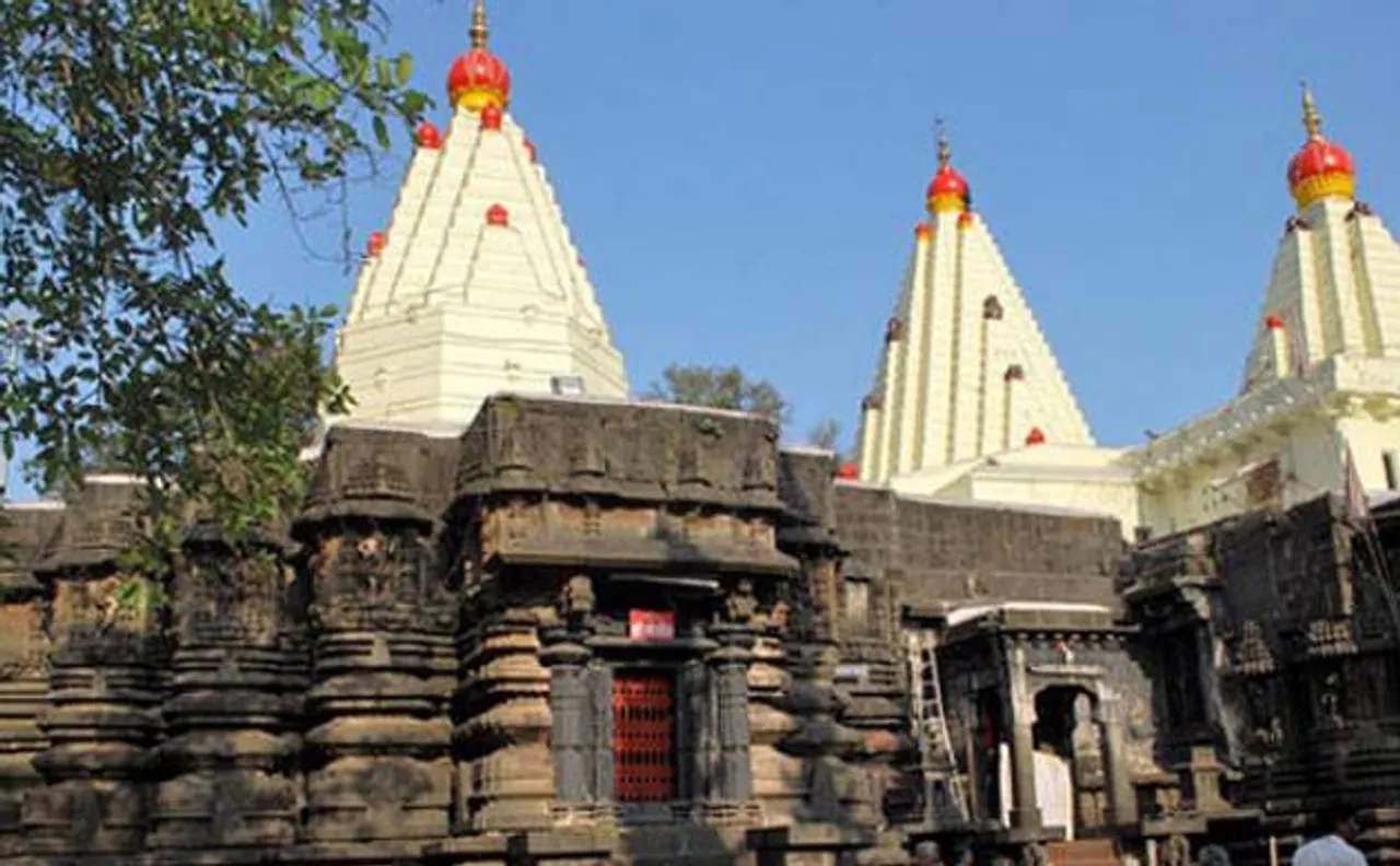 Women allowed to enter sanctum of Kolhapur Mahalaxmi temple