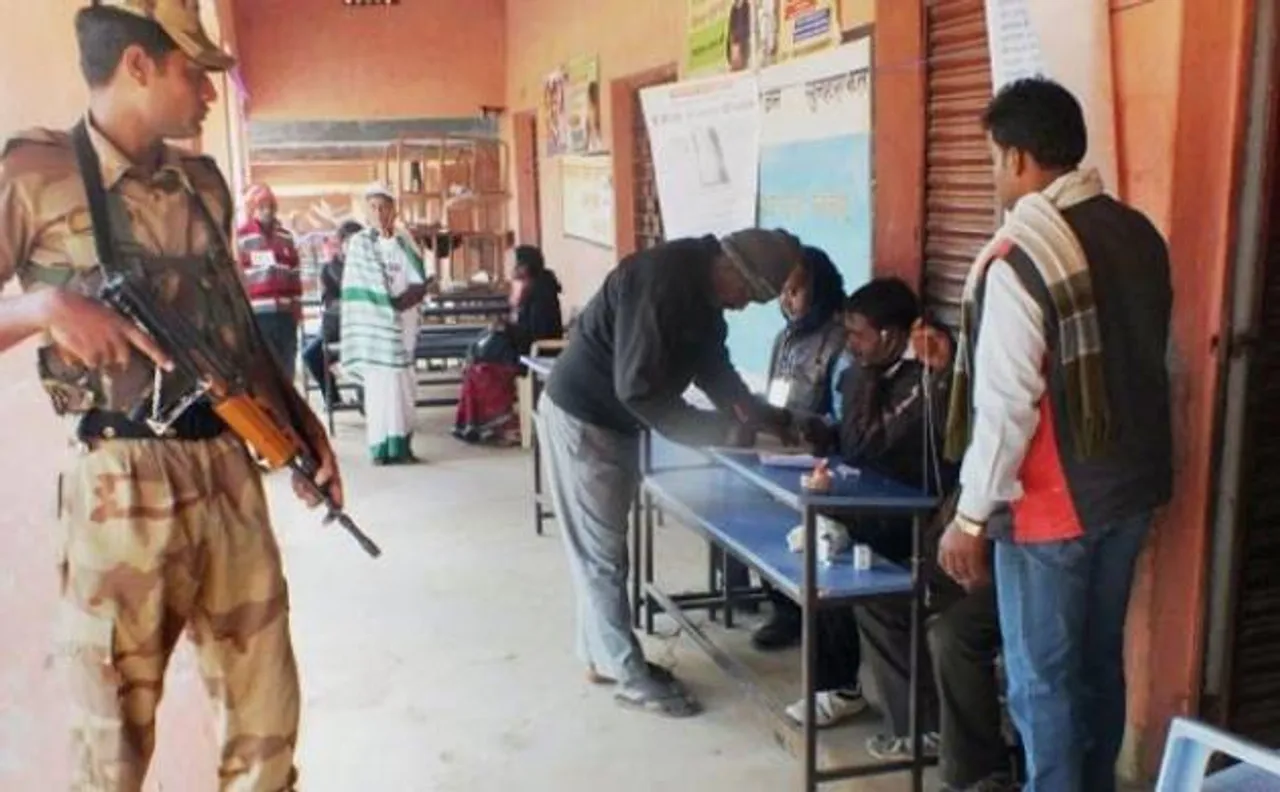 Assembly Elections 2016: CPI(M) agent beaten up, bombs recovered near polling booth