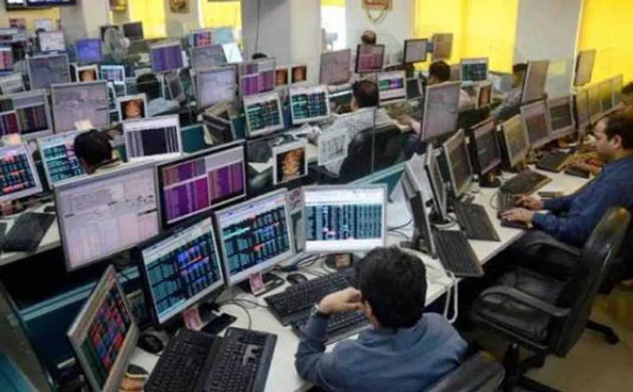Sensex pares early gains; slips 22 pts in late morning trade